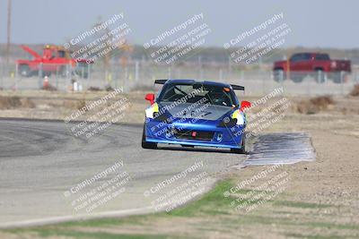 media/Oct-25-2025-CalClub SCCA (Sat) [[34c778dfbe]]/Group 2/Qualifying/